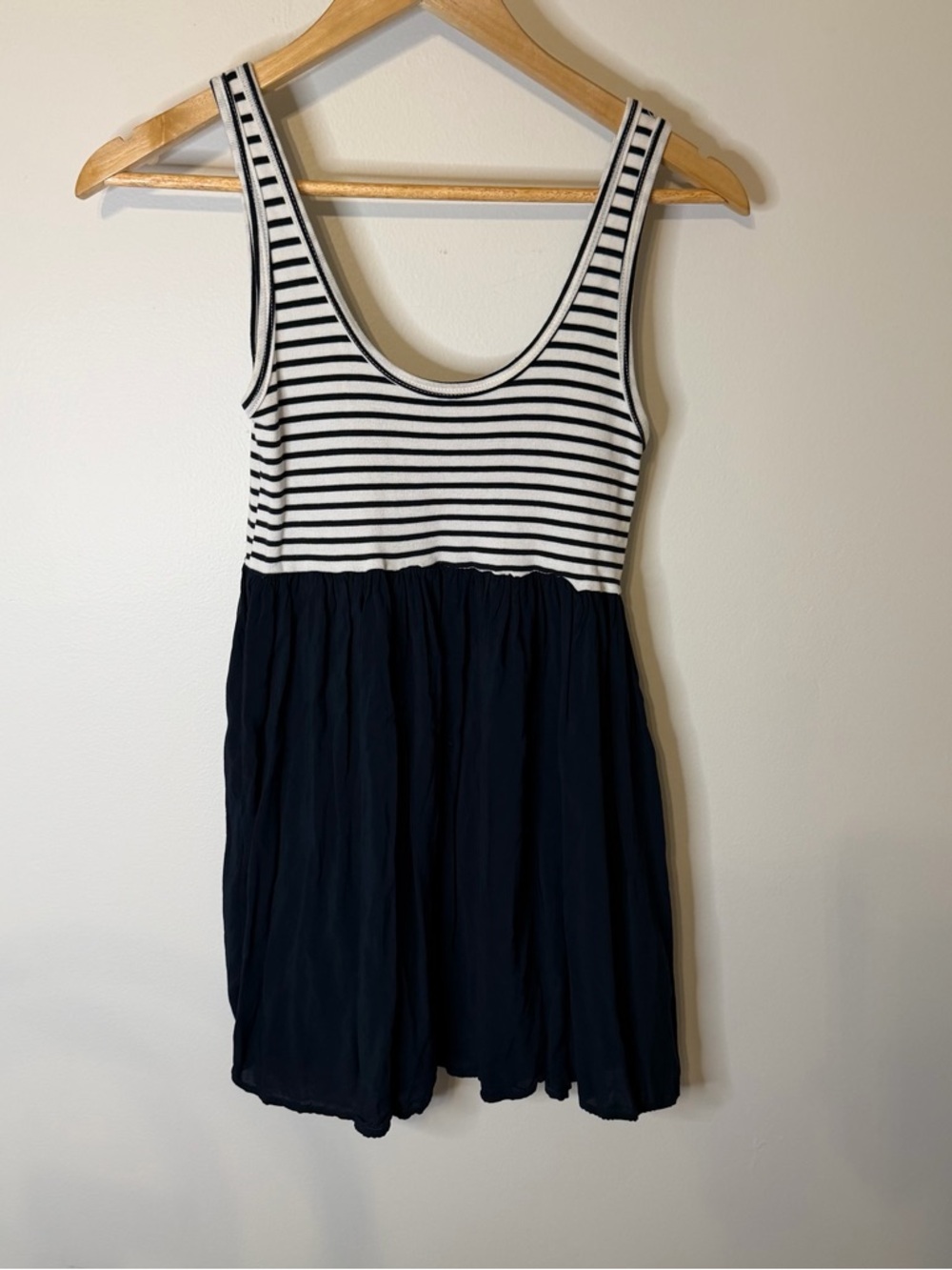 Brandy Melville One Size Navy Striped Tank Romper Sleeveless Summer Casual